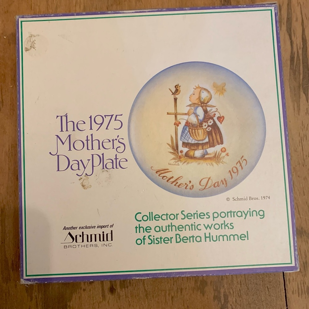 The 1975 Mother's Day Plate in BOX "MESSAGE OF LOVE" SCHMID BROTHERS